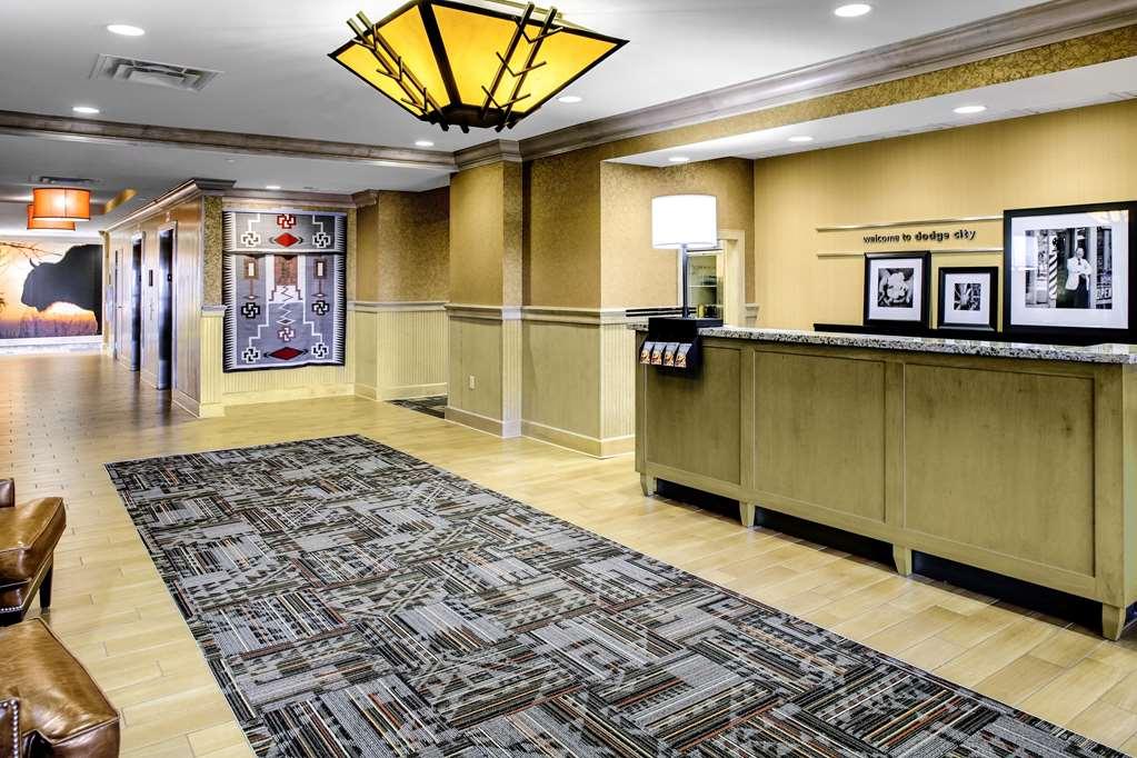 Hampton Inn & Suites Dodge City Boot Hill Casino Interior foto