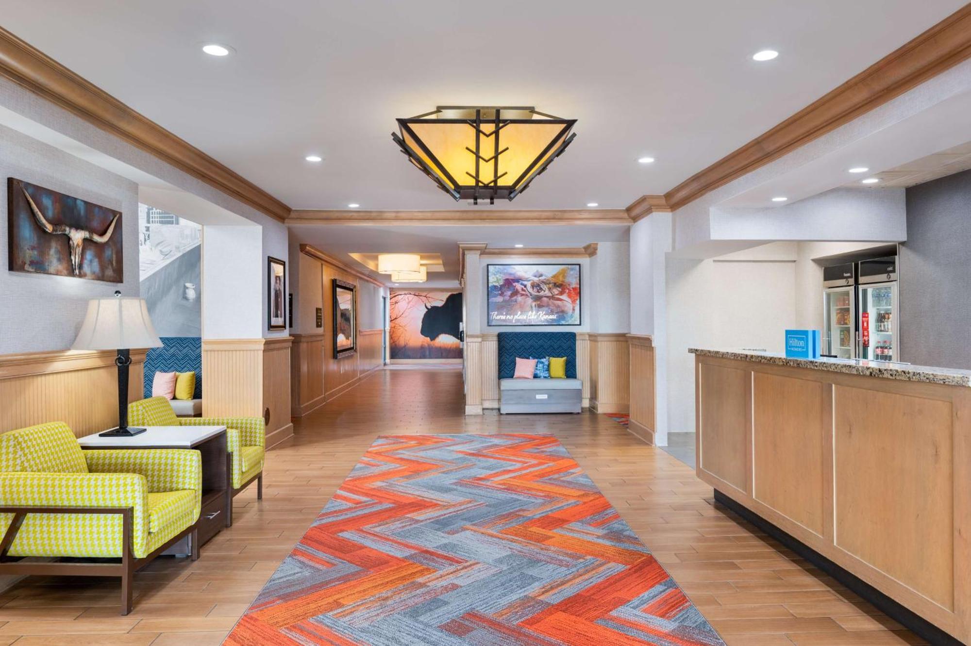 Hampton Inn & Suites Dodge City Boot Hill Casino Exterior foto